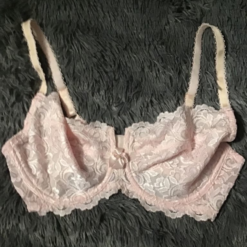 38D Pink Lace Fruit of the Loom Under wire Bra EUC